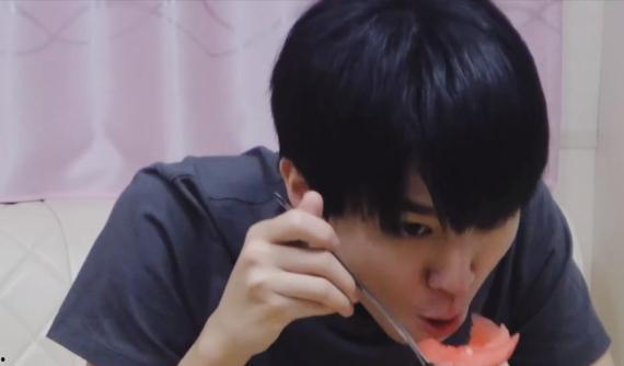 娱乐吃瓜蜀黍王俊凯,娱乐吃瓜蜀黍的青春成长记